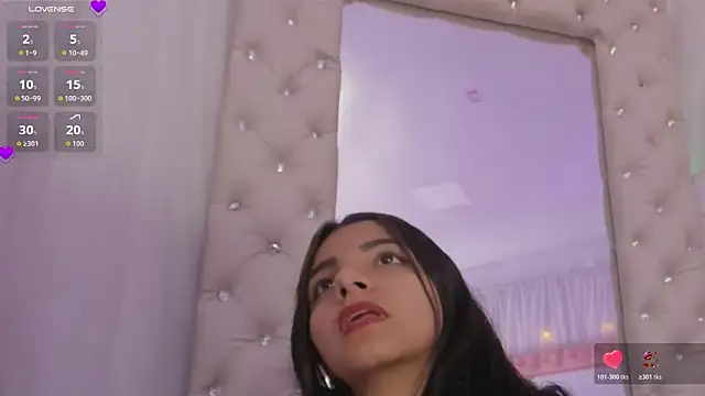 Snapshot of anchela-garcia1 chatting on November 6, 2025, 3:05 pm anchela-garcia1 online show from November 6, 2025, 3:05 pm