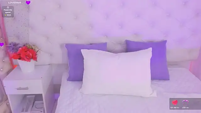 Snapshot of anchela-garcia1 chatting on November 18, 2025, 3:15 pm anchela-garcia1 online show from November 18, 2025, 3:15 pm