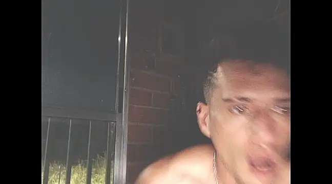 roystonee10 online show from January 13, 2025, 9:30 am