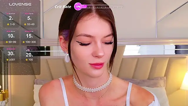 Snapshot of MeganMour chatting on September 17, 2025, 5:26 pm MeganMour online show from September 17, 2025, 5:26 pm