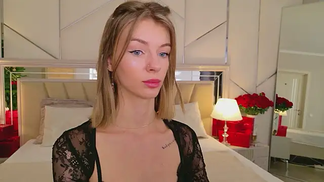 MeganMour online show from January 11, 2026, 5:09 pm