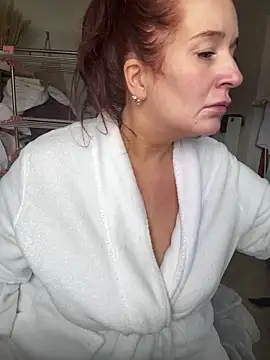 Snapshot of Engel_mia chatting on November 27, 2025, 11:10 am Engel mia online show from November 27, 2025, 11:10 am