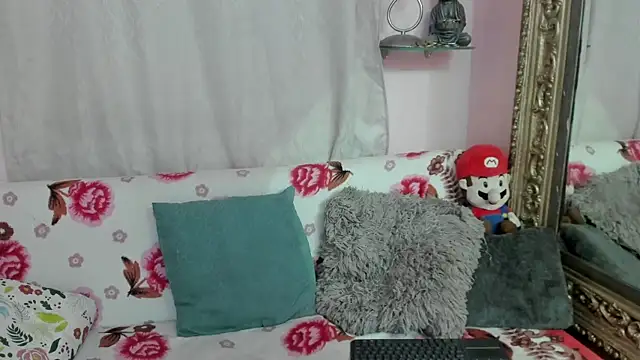 oriana faddila online show from March 16, 2025, 3:25 am