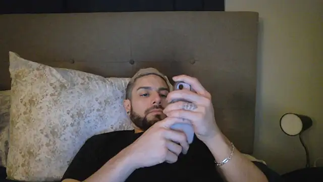 DerekPerez2025 online show from February 19, 2026, 5:10 pm