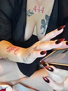 PeakabumPromo online show from November 2, 2025, 8:03 pm