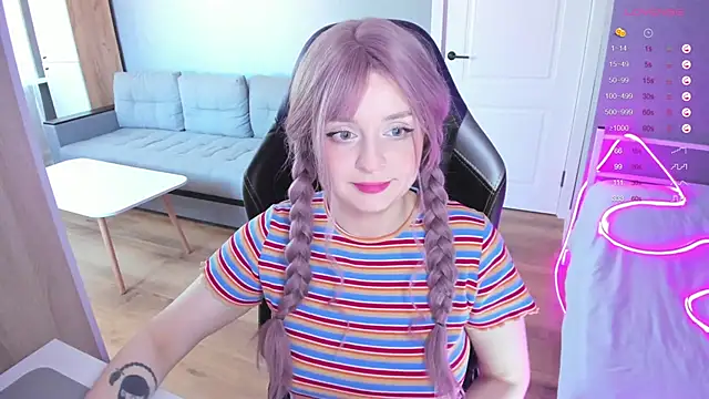 Amy honey angel online show from September 30, 2025, 8:31 am