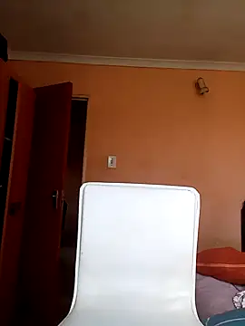 Bigntot online show from December 5, 2025, 8:02 am