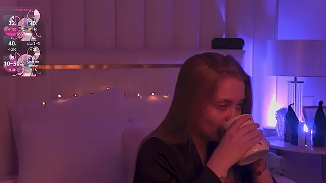 DorisHell online show from October 30, 2025, 2:54 am