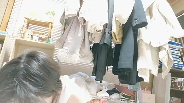 Snapshot of morikawa_sayaka chatting on October 31, 2025, 11:33 pm morikawa sayaka online show from October 31, 2025, 11:33 pm