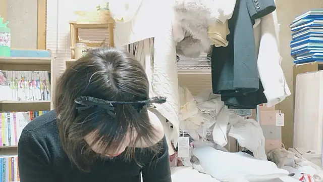 Snapshot of morikawa_sayaka chatting on November 25, 2025, 11:48 pm morikawa sayaka online show from November 25, 2025, 11:48 pm