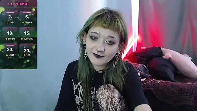 Snapshot of Milten-Trish chatting on May 8, 2026, 1:48 pm Milten-Trish online show from May 8, 2026, 1:48 pm