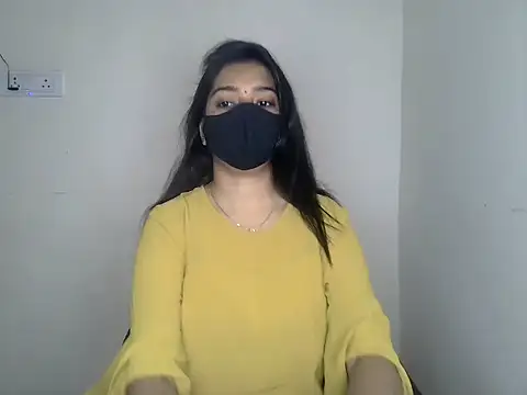 Snapshot of kritikadoll chatting on April 11, 2026, 5:48 am kritikadoll online show from April 11, 2026, 5:48 am