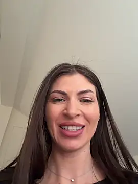 sweetndcrazy online show from March 8, 2026, 9:34 am