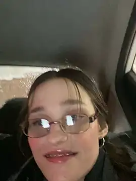 Mia Mia M online show from February 26, 2026, 5:57 pm