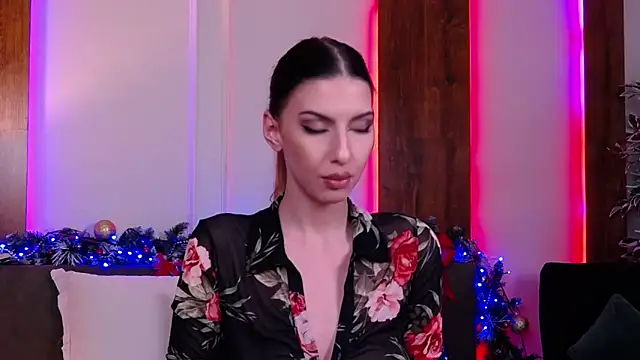 SkylerSpark online show from December 22, 2025, 8:09 pm