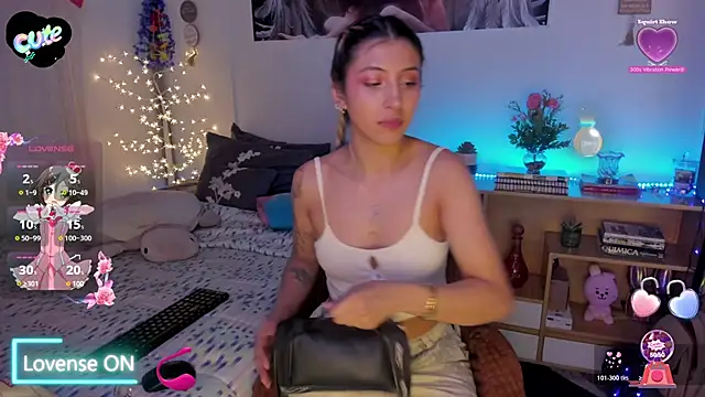 cuteweed420 online show from March 25, 2026, 11:25 pm