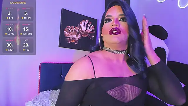 Snapshot of Missisabella_ chatting on October 7, 2025, 1:17 am Missisabella online show from October 7, 2025, 1:17 am