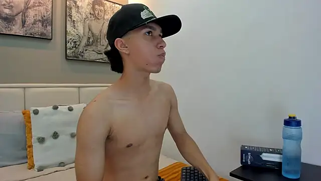 ricky backus online show from November 30, 2025, 11:44 am