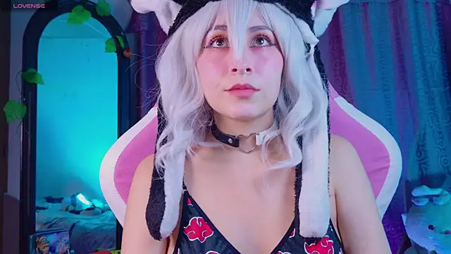 Snapshot of Lenneval1 chatting on November 14, 2025, 3:10 am Lenneval1 online show from November 14, 2025, 3:10 am