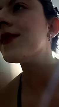 Snapshot of LoveElectra chatting on January 20, 2025, 5:37 pm LoveElectra online show from January 20, 2025, 5:37 pm