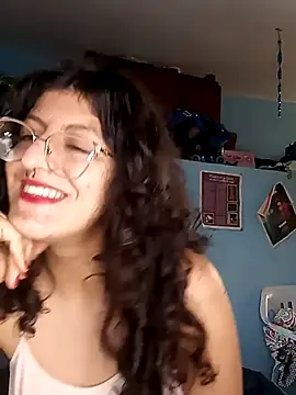 Snapshot of LoveElectra chatting on March 3, 2025, 2:39 pm LoveElectra online show from March 3, 2025, 2:39 pm