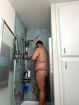 Snapshot of daddymaniaco69 chatting on December 4, 2025, 9:47 pm daddymaniaco69 online show from December 4, 2025, 9:47 pm