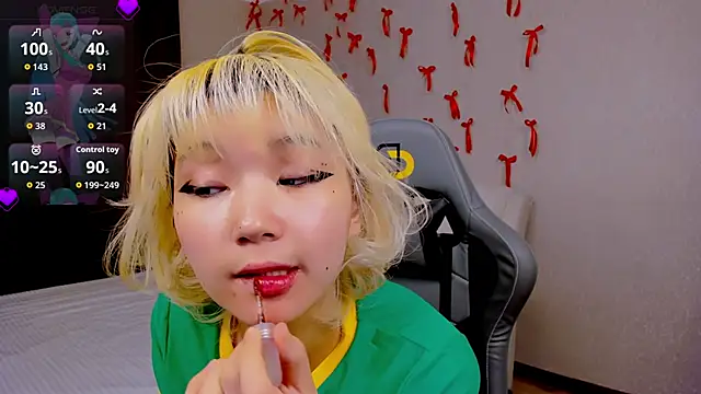 Milla Aheo online show from February 12, 2026, 1:11 pm