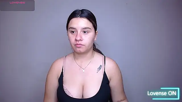 Snapshot of SaraBraun_ chatting on February 9, 2026, 6:06 pm SaraBraun online show from February 9, 2026, 6:06 pm