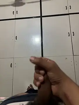 mr fuckboy 69 online show from April 17, 2026, 4:43 pm