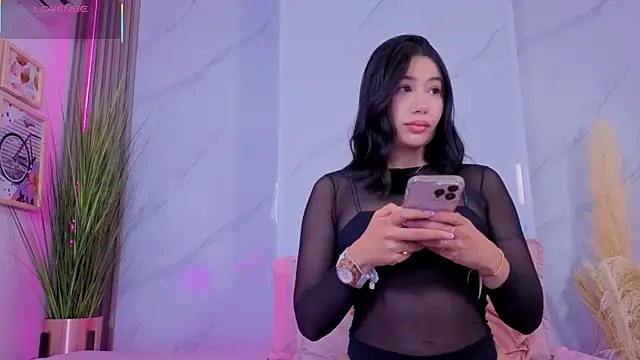 Snapshot of Chlooee__ chatting on October 27, 2025, 2:23 am Chlooee online show from October 27, 2025, 2:23 am