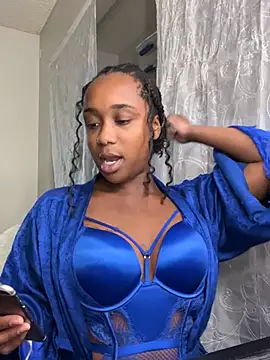 Snapshot of Charismasweets chatting on March 13, 2025, 9:26 pm Charismasweets online show from March 13, 2025, 9:26 pm