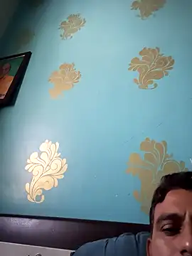 Snapshot of Smarterboytravel chatting on January 23, 2025, 7:32 am Smarterboytravel online show from January 23, 2025, 7:32 am