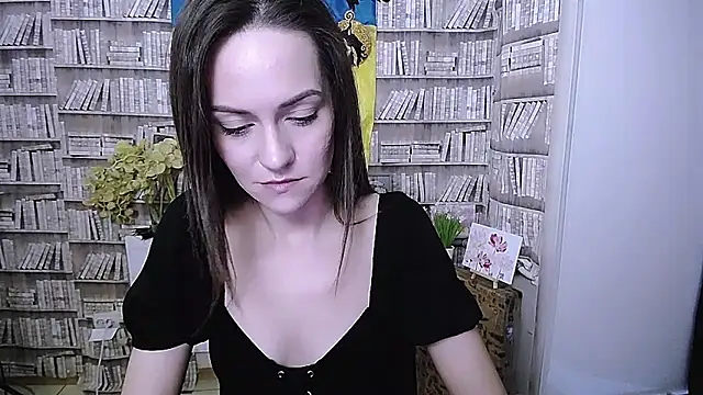 Snapshot of Lina_Star_S chatting on October 27, 2025, 7:20 am Lina Star S online show from October 27, 2025, 7:20 am