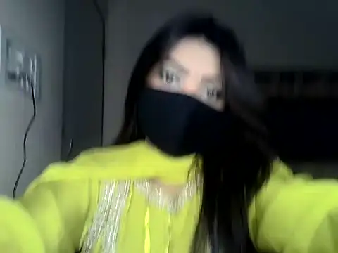 ishi Beauty online show from March 5, 2026, 5:15 am