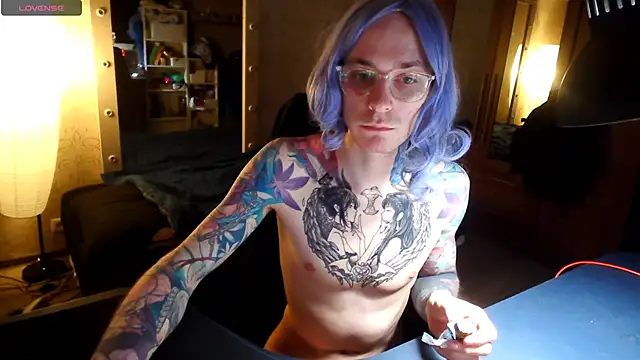 Snapshot of Julia_dolls chatting on April 7, 2026, 7:04 pm Julia dolls online show from April 7, 2026, 7:04 pm