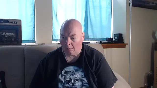 harley99574 online show from February 6, 2026, 7:43 pm