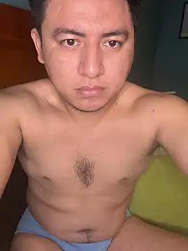 rickcam04 online show from December 19, 2024, 3:19 pm