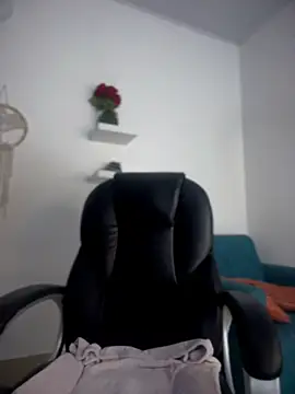 jazmin anbar online show from March 9, 2026, 10:08 am