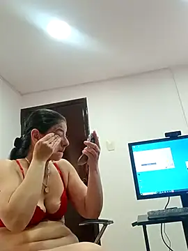 Snapshot of sasi_luna chatting on September 24, 2025, 4:57 pm sasi luna online show from September 24, 2025, 4:57 pm