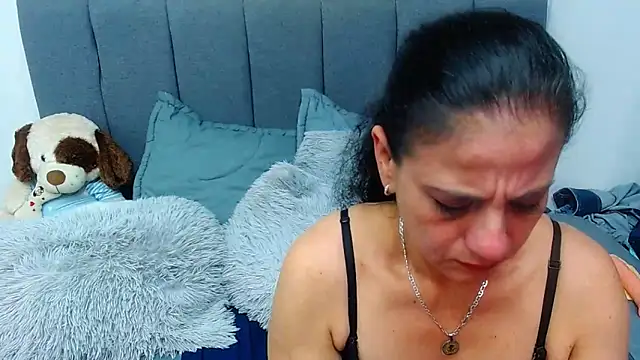 Snapshot of sasi_luna chatting on March 23, 2025, 3:10 am sasi luna online show from March 23, 2025, 3:10 am