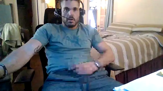 Strokeking4u online show from March 19, 2026, 4:07 pm