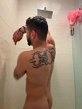 Snapshot of Strokeking4u chatting on January 12, 2026, 4:08 am Strokeking4u online show from January 12, 2026, 4:08 am