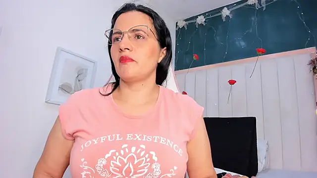 africa holmes online show from March 7, 2026, 2:29 am