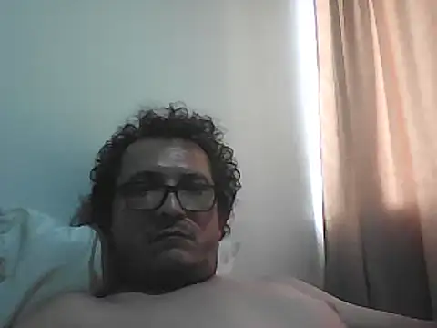 Bombi22 online show from December 5, 2025, 9:34 pm