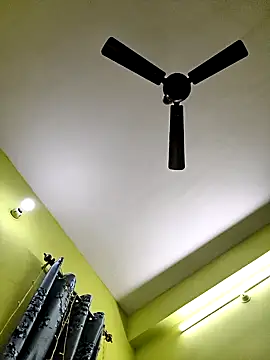 Snapshot of Shashi_9896 chatting on November 19, 2025, 2:39 pm Shashi 9896 online show from November 19, 2025, 2:39 pm