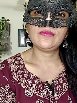 Snapshot of sexy_bhabhi69 chatting on June 10, 2026, 9:27 pm sexy bhabhi69 online show from June 10, 2026, 9:27 pm