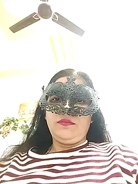 Snapshot of sexy_bhabhi69 chatting on October 27, 2025, 7:53 am sexy bhabhi69 online show from October 27, 2025, 7:53 am