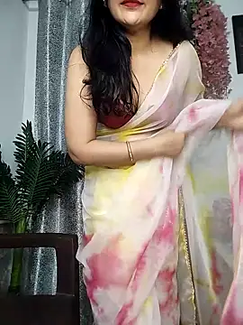 Snapshot of sexy_bhabhi69 chatting on October 25, 2025, 5:02 pm sexy bhabhi69 online show from October 25, 2025, 5:02 pm