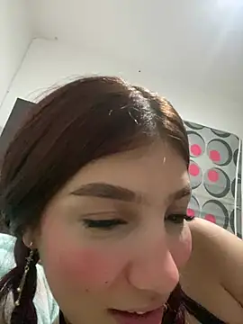 Snapshot of thamygomezz chatting on January 29, 2025, 11:09 am thamygomezz online show from January 29, 2025, 11:09 am