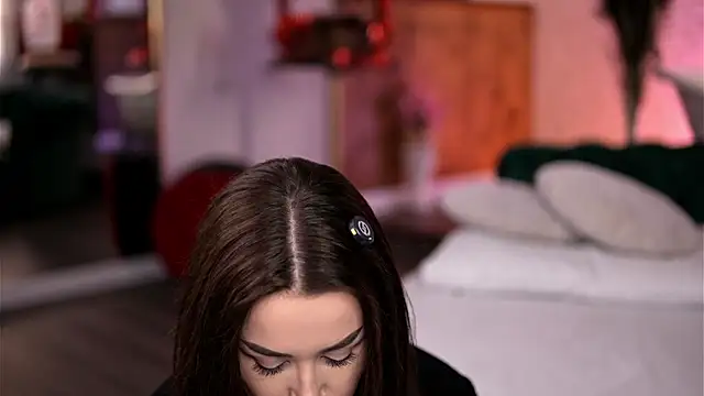 Jenna Day online show from April 5, 2026, 7:26 am